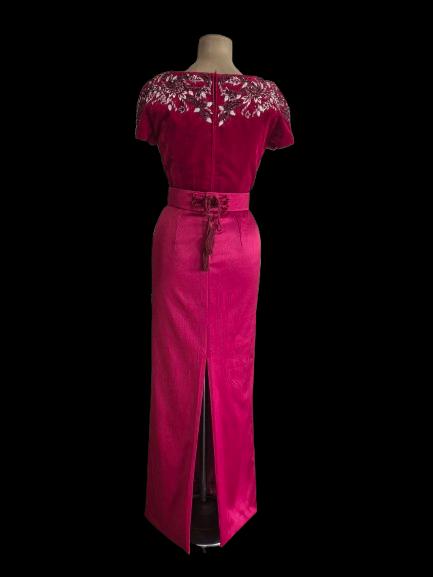 Caftan Algérien Moderne Élégant en Velours Satin, Strass Brodés Main