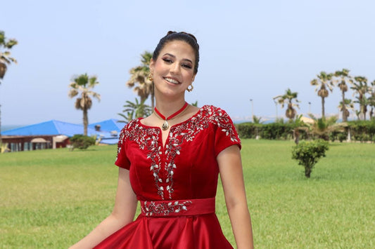 Caftan Algérien Moderne Élégant en Velours Satin, Strass Brodés Main